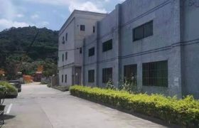 新圩高速出口附近钢构厂房出租