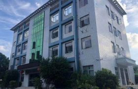 澳头建筑5700㎡红本独栋全新厂房出售