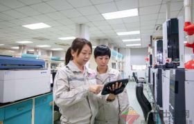 速看！全国首个“双频5G+工业互联网”智能炼厂在惠州建成投用
