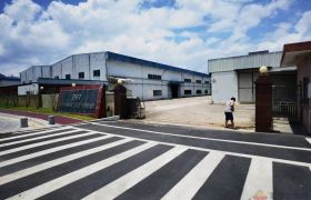 东莞谢岗镇银湖工业园区滴水10米厂房出租